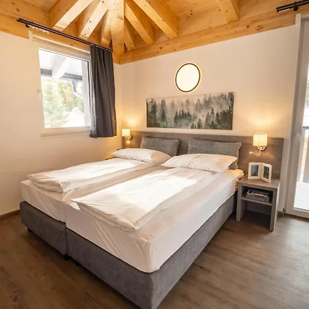 Penthouse In With Balcony Appartement